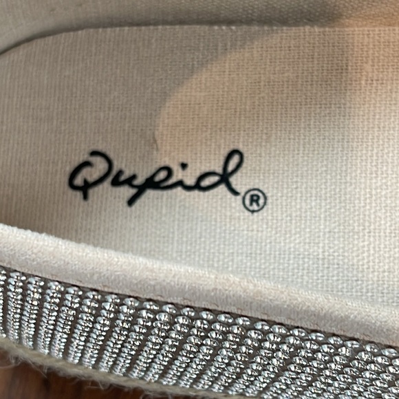 NWOT Qupid Women’s Rhinestone Flat Espadrilles Size 8.5 - Picture 6 of 7